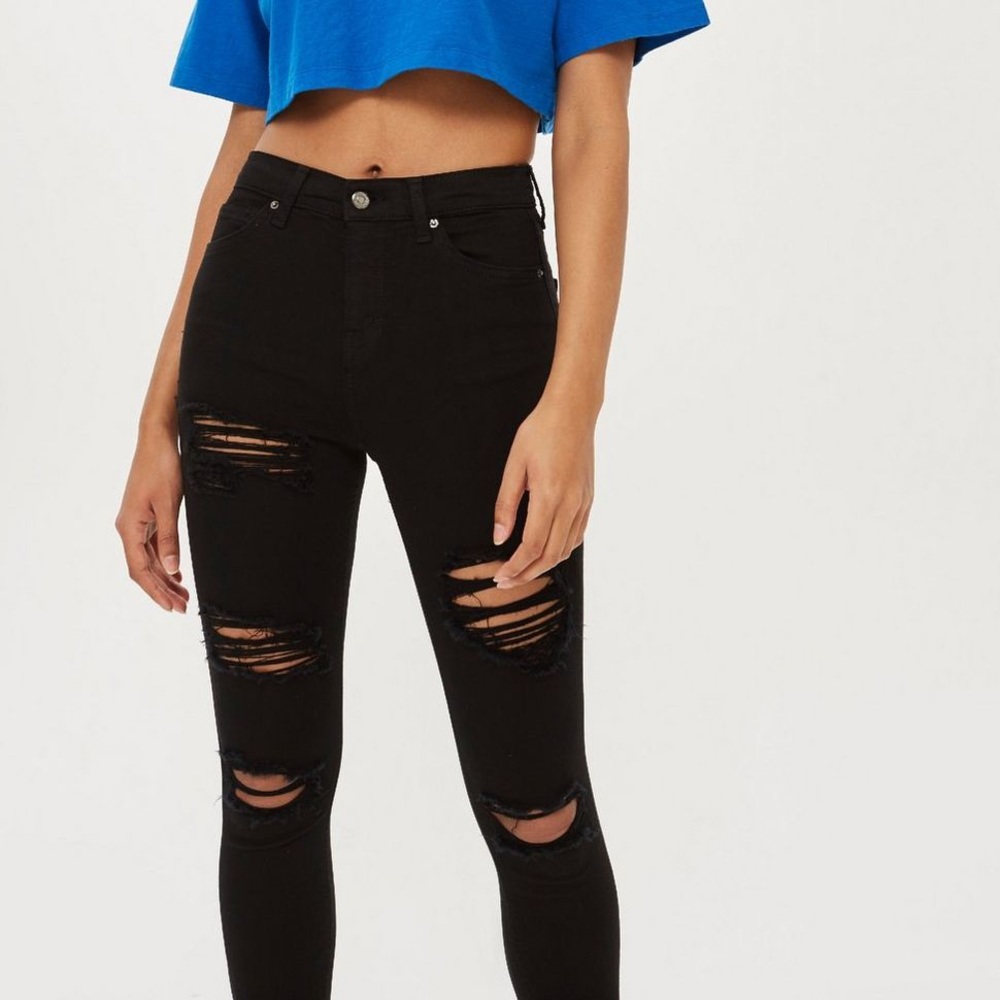 TopShop Black Super Rip Jamie Jeans